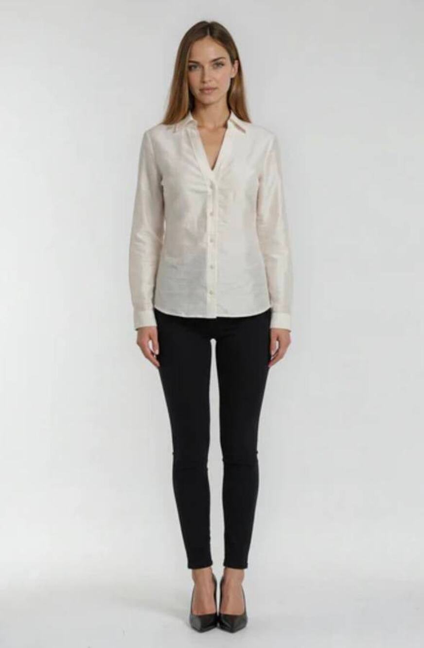 Patty Kim Forever Dupioni Silk Button Up Shirt in Off White XS